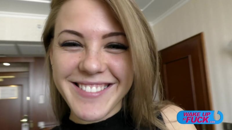 वियोला बेली जाग गई और अगले दिन चुदाई की [सभी सेक्स, मुख-मैथुन, कट्टर]